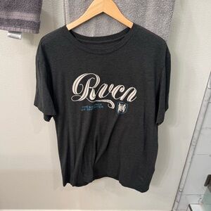 RVCA XL slim fit red stitch